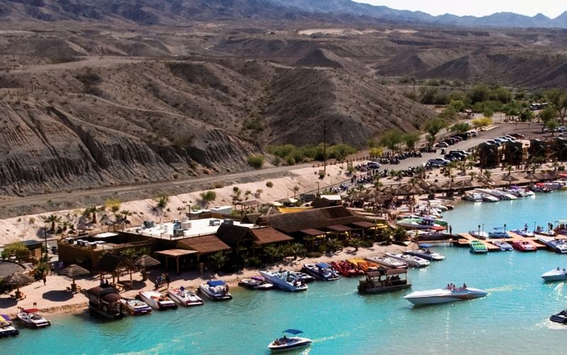 Pirate Cove Resort & Marina Needles Exterior foto